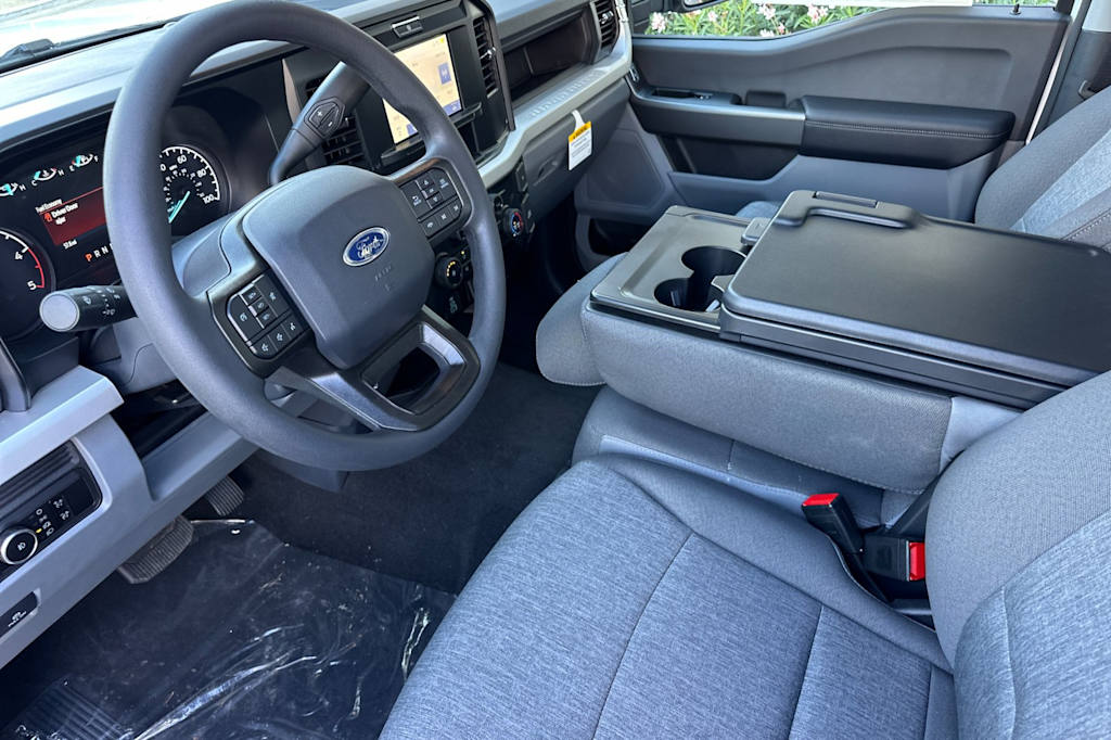 Thumbnail: 2026 Ford F-250 - 9