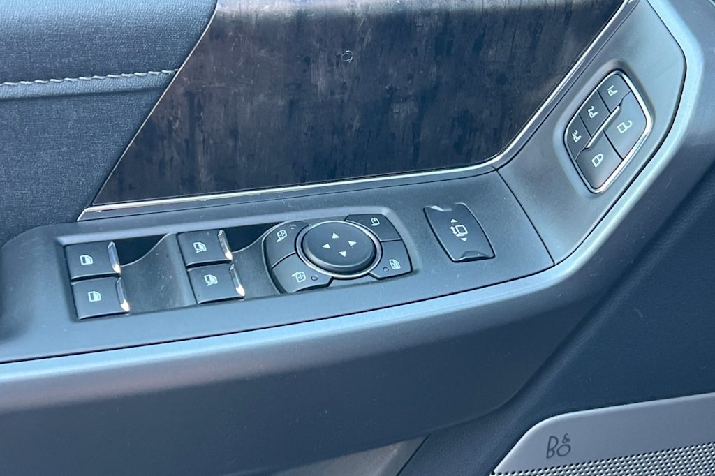2025 Ford F-250 Lariat 19