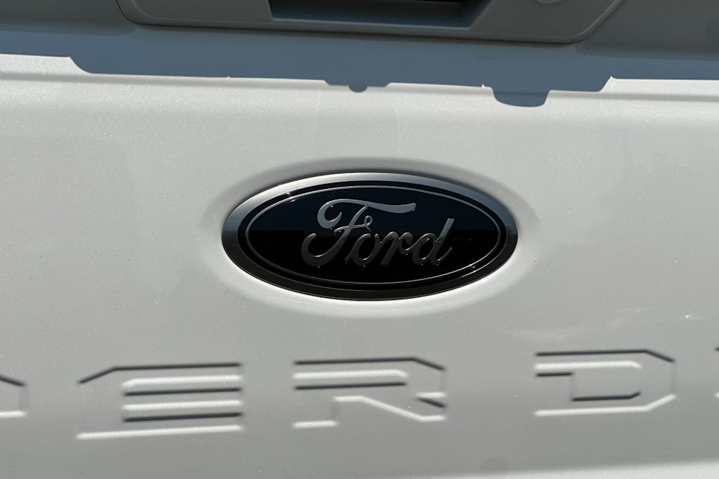 Thumbnail: 2025 Ford F-250 - 7