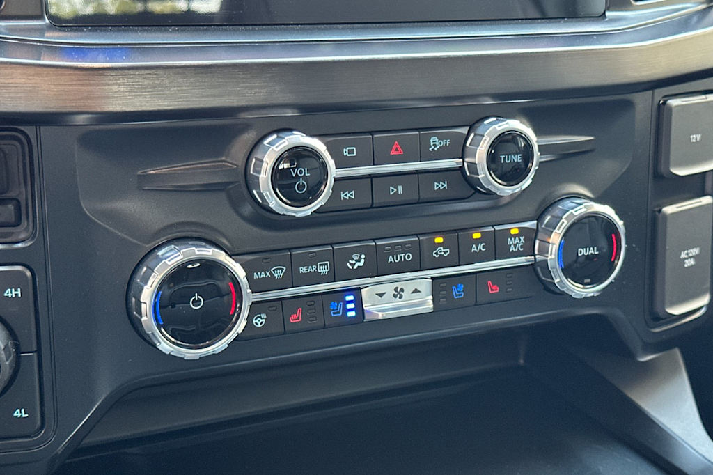 Thumbnail: 2025 Ford F-250 - 24