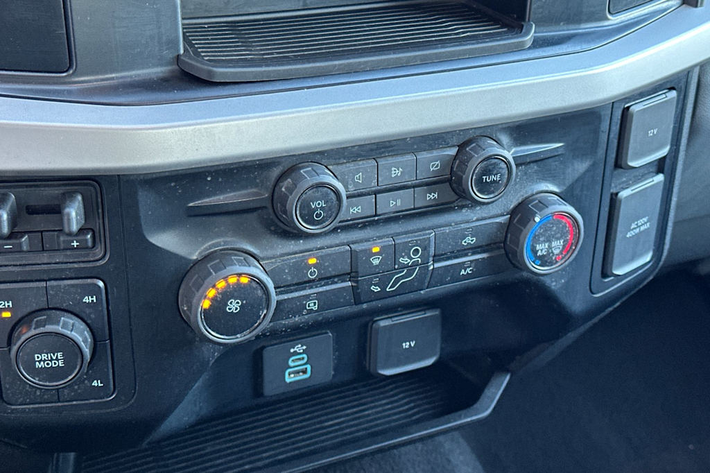 Thumbnail: 2024 Ford F-350 - 24