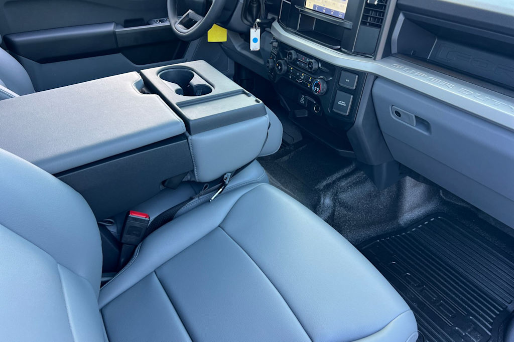 Thumbnail: 2026 Ford F-350 - 11