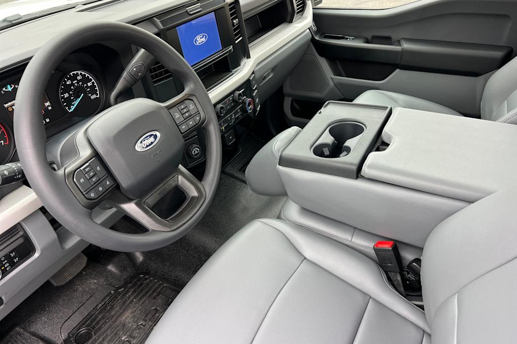 Thumbnail: 2025 Ford F-250 - 2