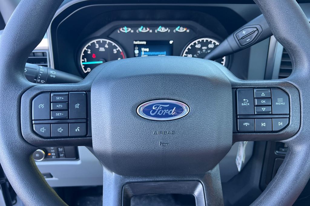 2024 Ford F-250 XL 24