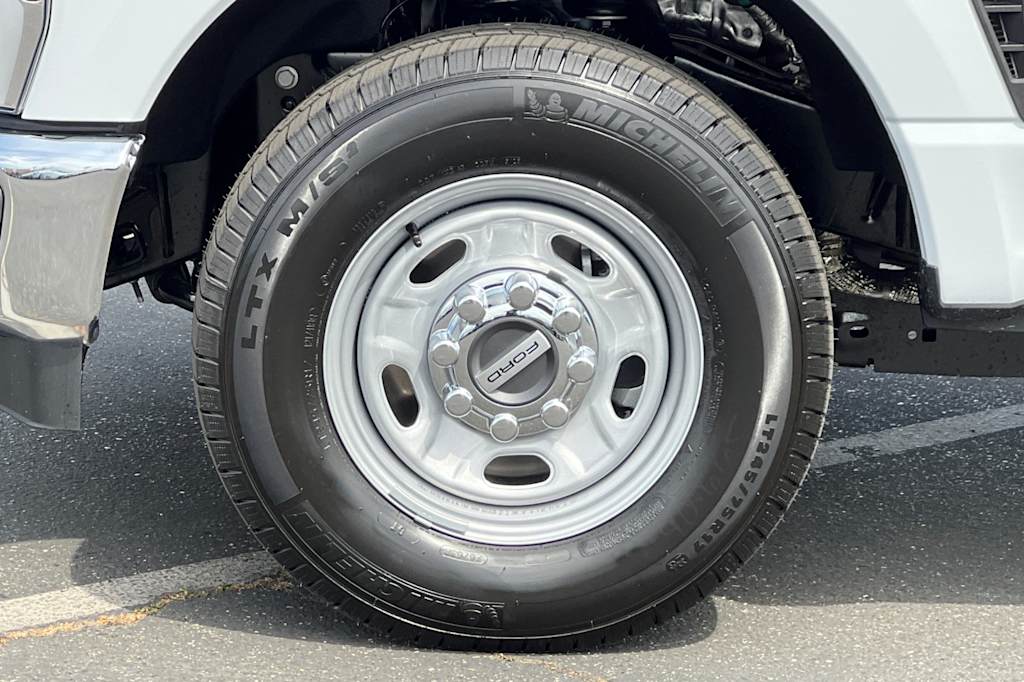 Thumbnail: 2026 Ford F-250 - 7