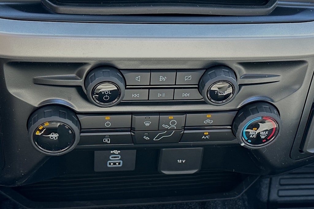 2024 Ford F-250 XL 20