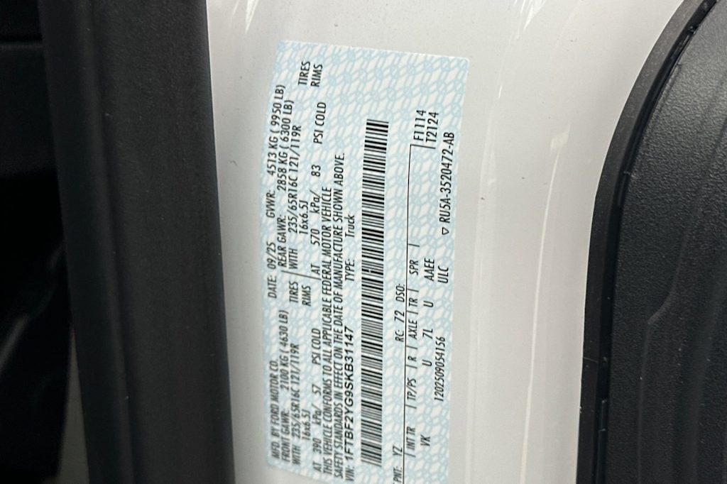 Thumbnail: 2025 Ford Transit Series - 17