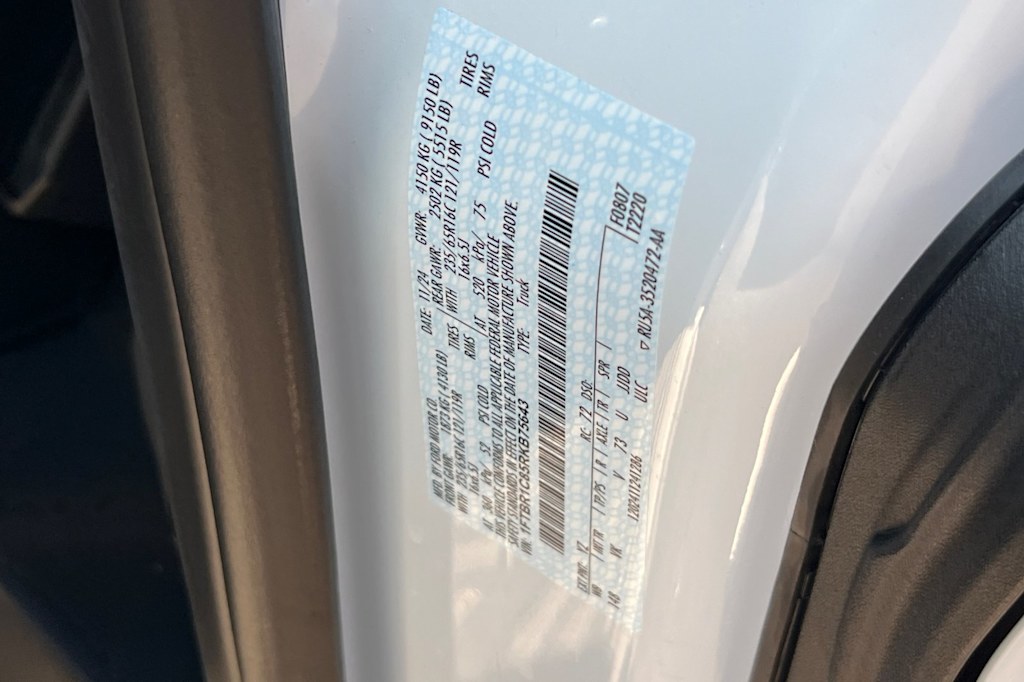 2024 Ford Transit Series 250 15