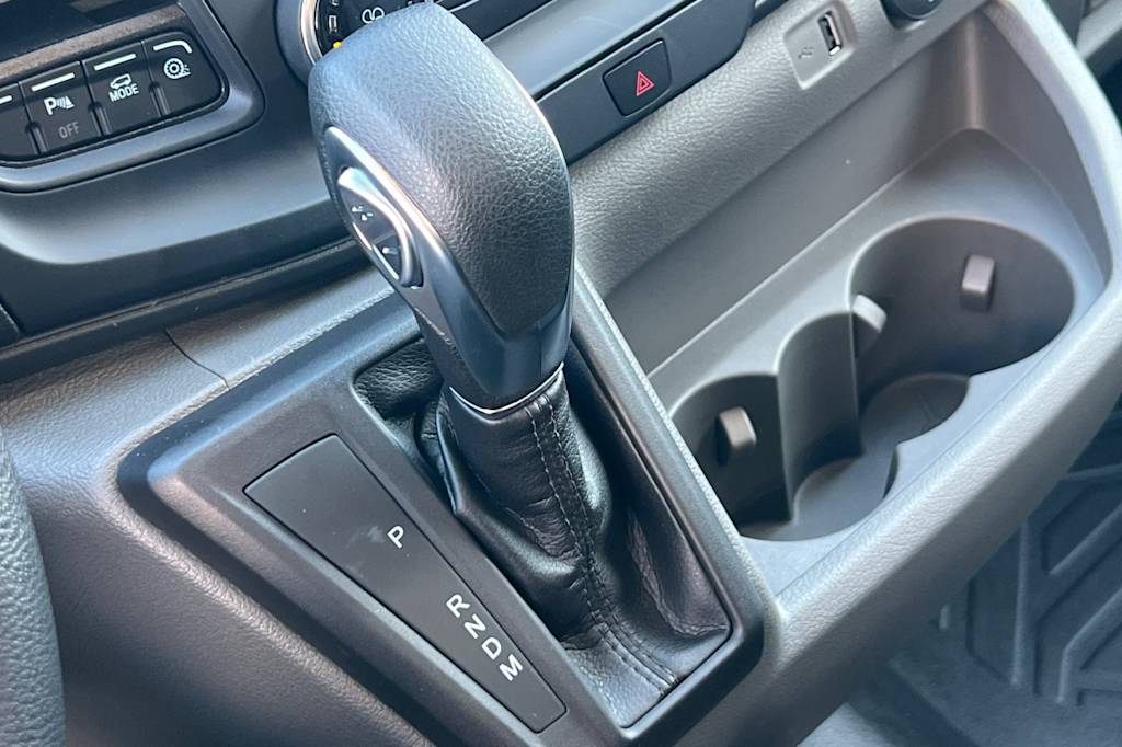 2024 Ford Transit Series 250 13