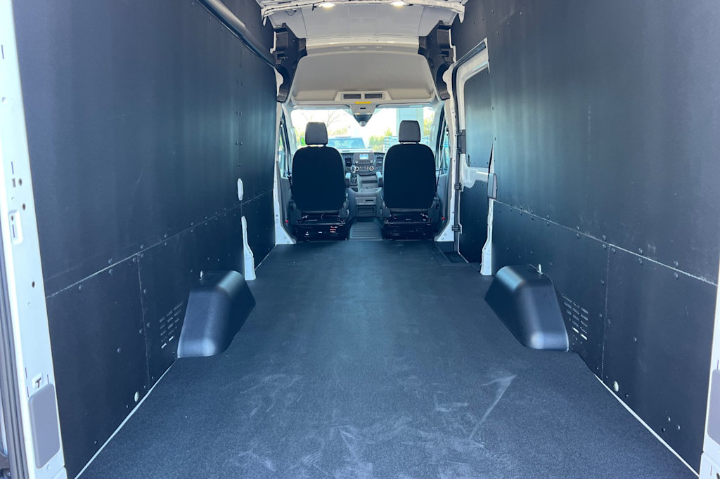 2024 Ford Transit Series 350 11