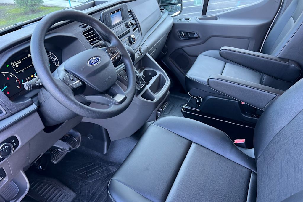 2024 Ford Transit Series 350 10
