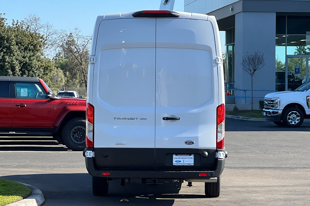 2024 Ford Transit Series 350 18