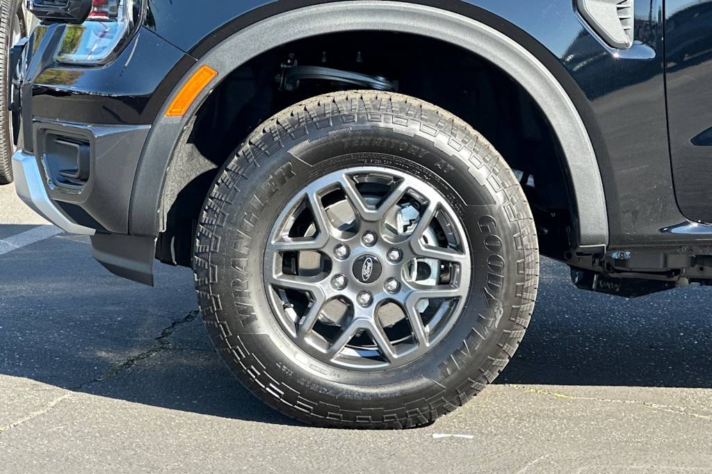 Thumbnail: 2025 Ford Ranger - 8