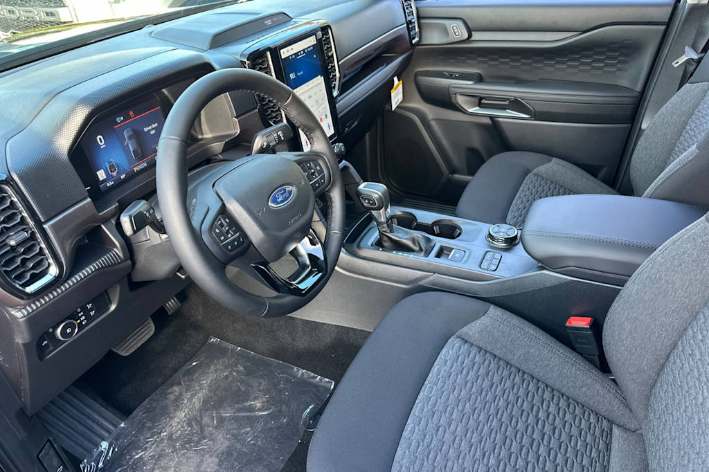 Thumbnail: 2025 Ford Ranger - 10