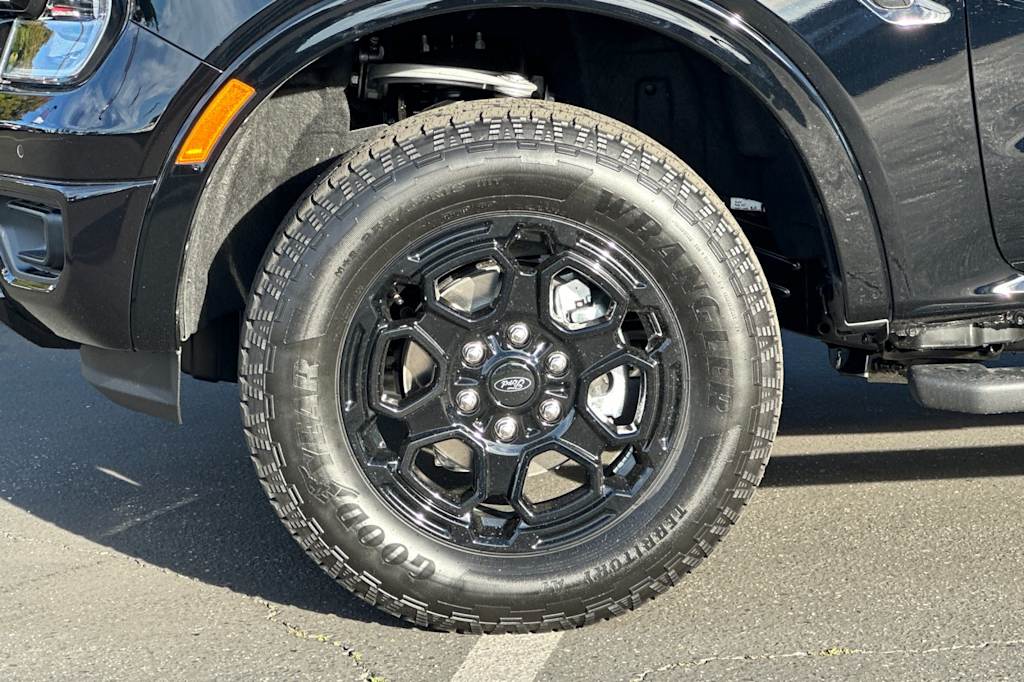 Thumbnail: 2025 Ford Ranger - 8