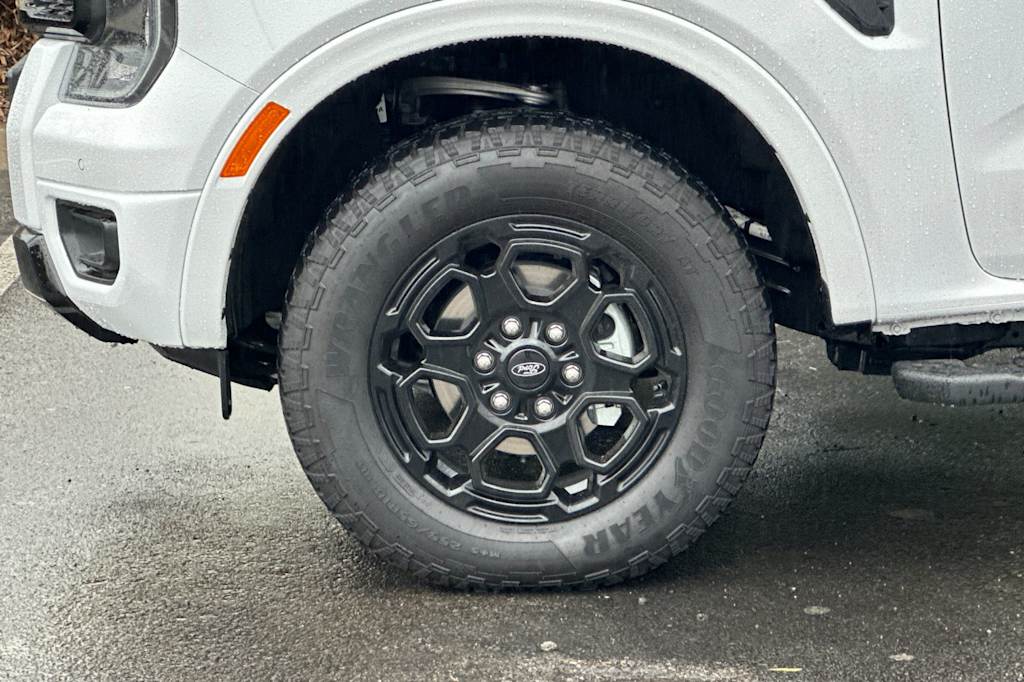 Thumbnail: 2025 Ford Ranger - 8