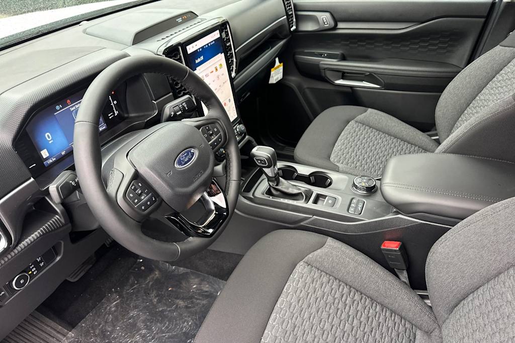 Thumbnail: 2025 Ford Ranger - 9