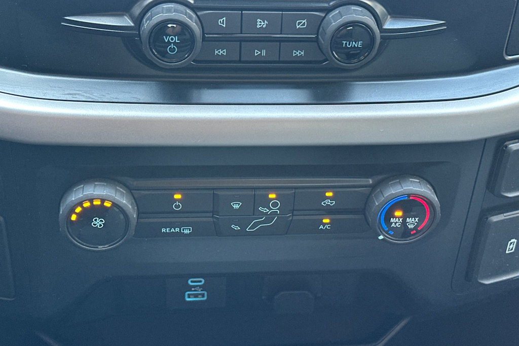 Thumbnail: 2023 Ford F-150 - 23