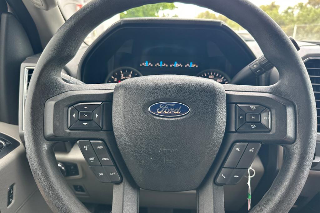 Thumbnail: 2015 Ford F-150 - 24