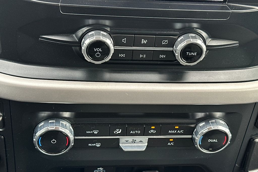 Thumbnail: 2023 Ford F-150 - 23