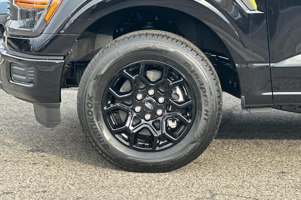 Thumbnail: 2025 Ford F-150 - 8