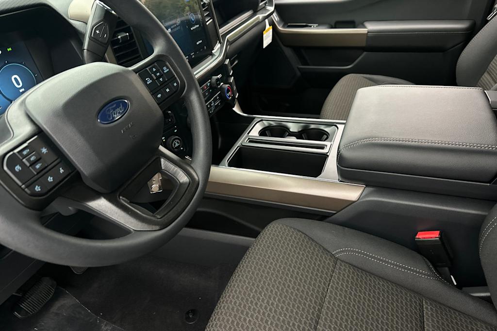 Thumbnail: 2025 Ford F-150 - 9