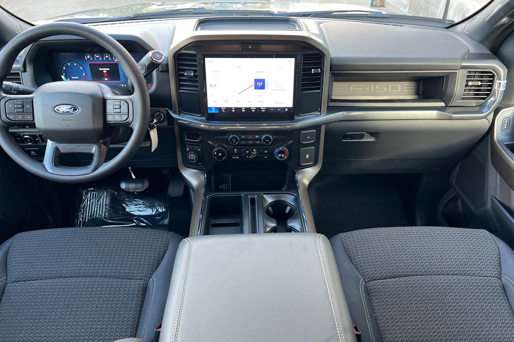 2025 Ford F-150 STX 2