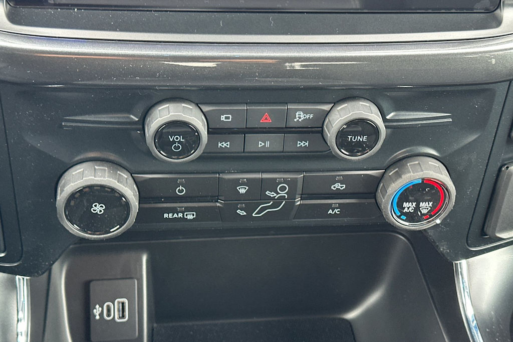 2025 Ford F-150 STX 23