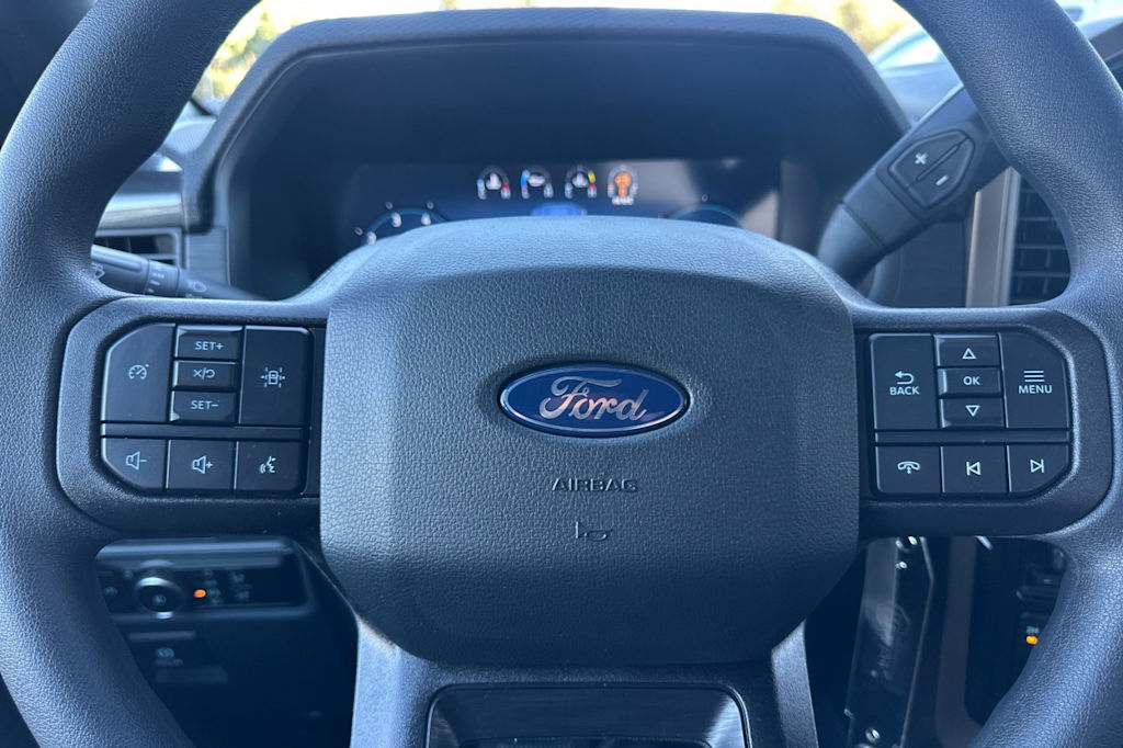 Thumbnail: 2025 Ford F-150 - 24