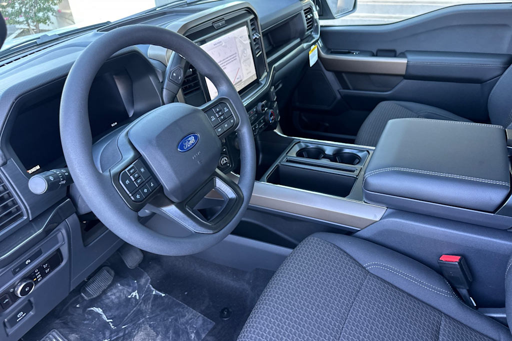 Thumbnail: 2025 Ford F-150 - 9