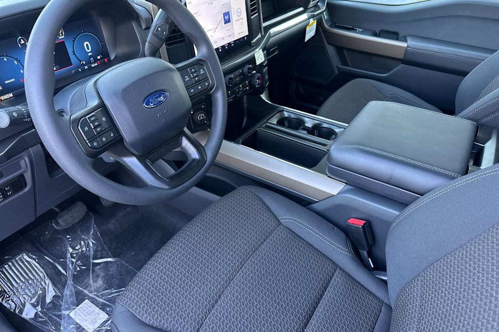 Thumbnail: 2025 Ford F-150 - 9