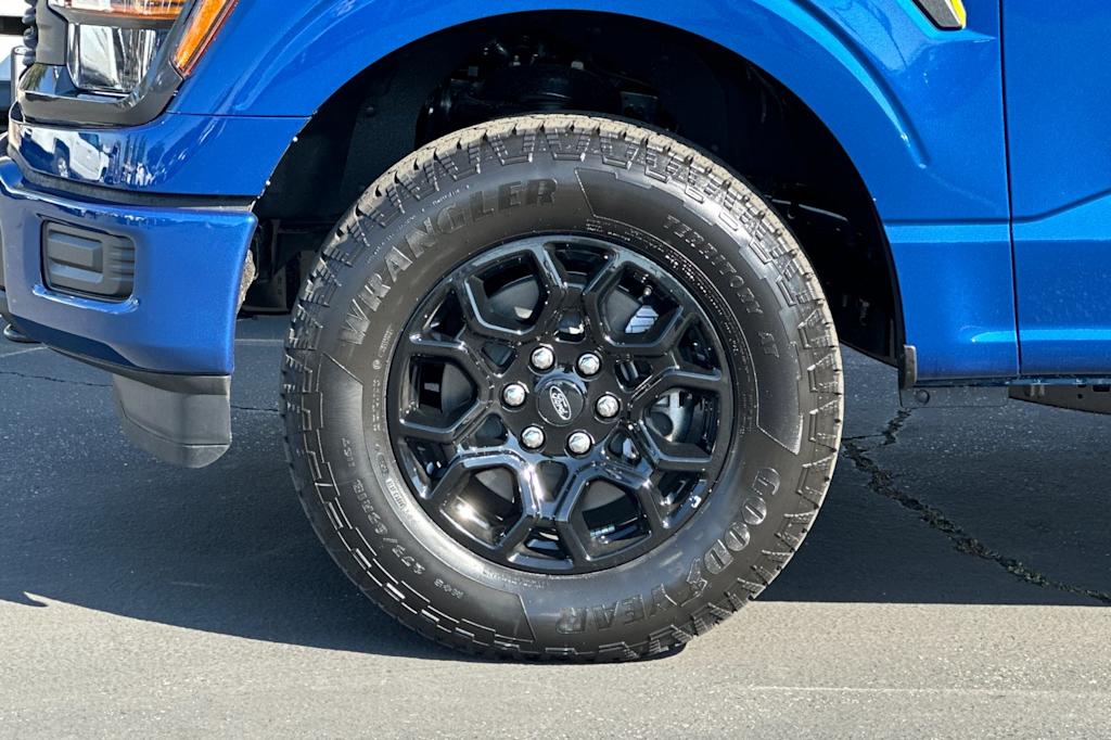 Thumbnail: 2025 Ford F-150 - 8