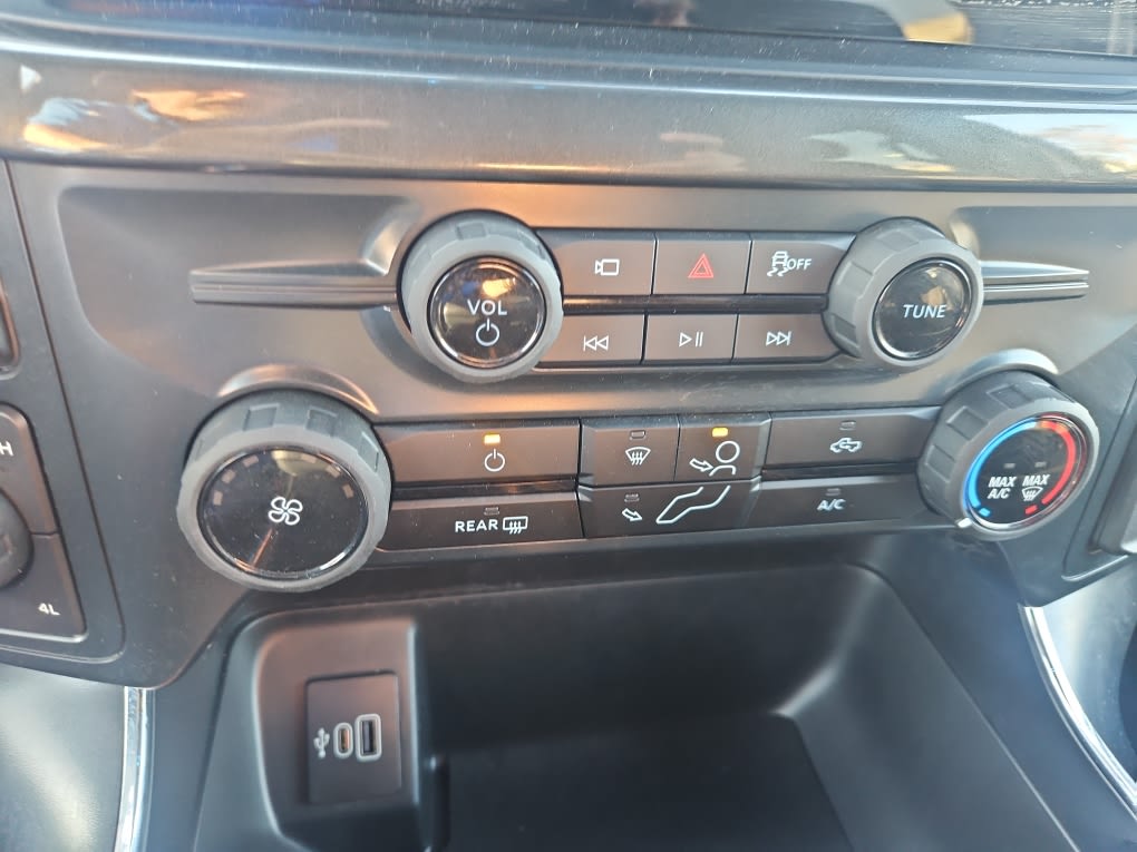 Thumbnail: 2025 Ford F-150 - 21