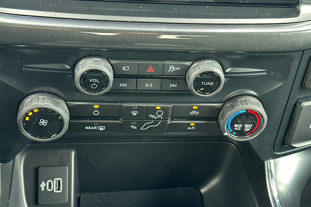 2025 Ford F-150 STX 24