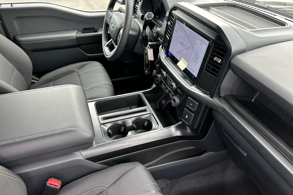 2025 Ford F-150 STX 13