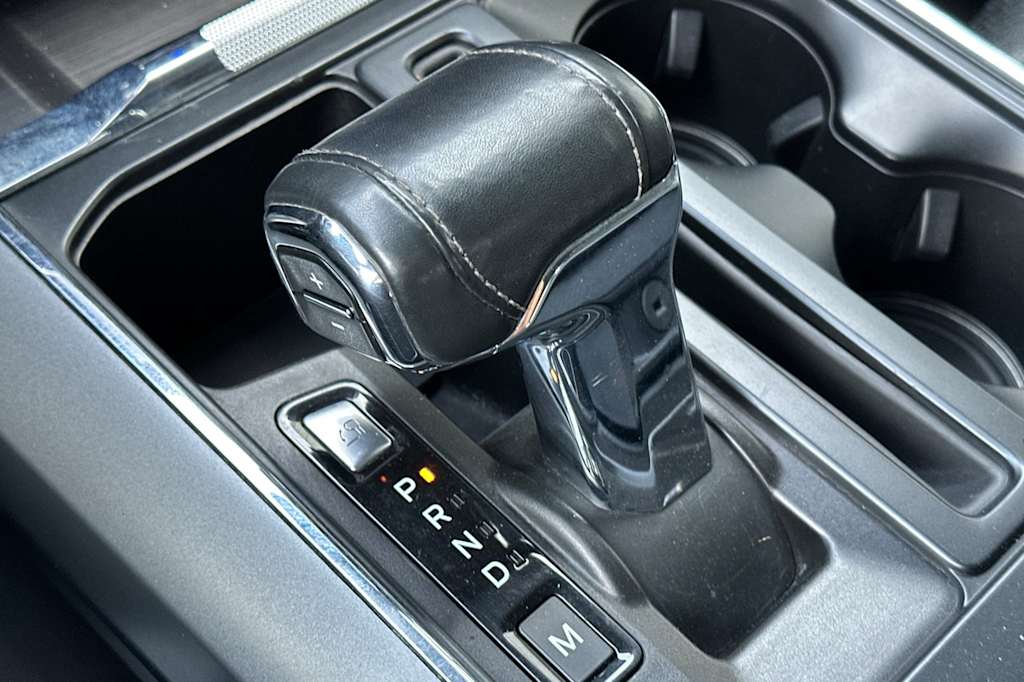 2021 Ford F-150 Lariat 13