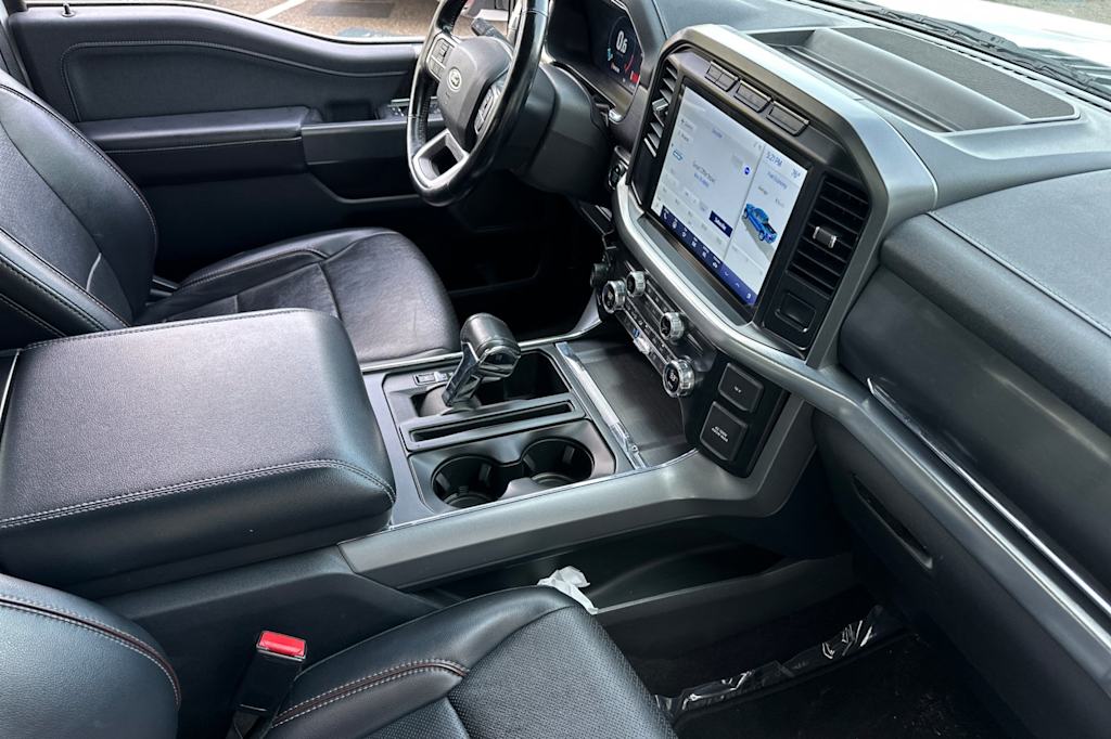 2021 Ford F-150 Lariat 11