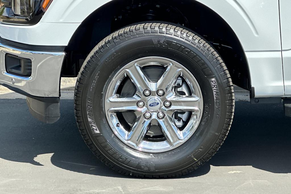 2025 Ford F-150 XLT 8