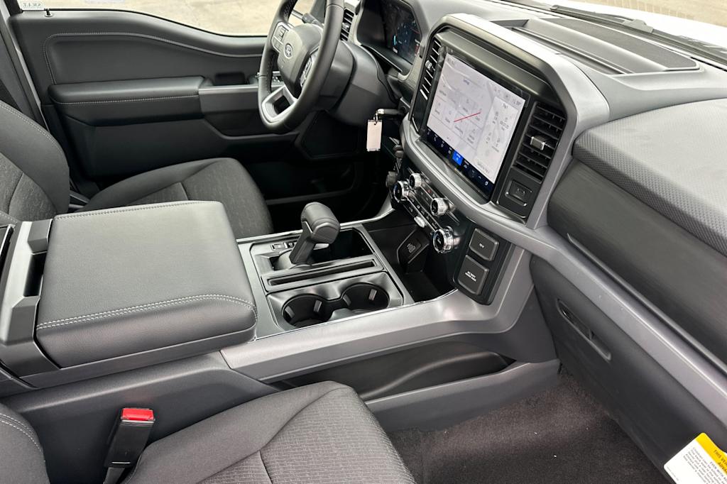 2025 Ford F-150 XLT 13