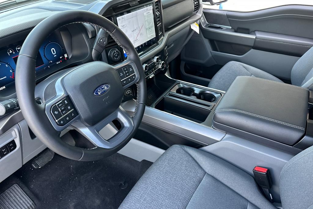 2025 Ford F-150 XLT 9