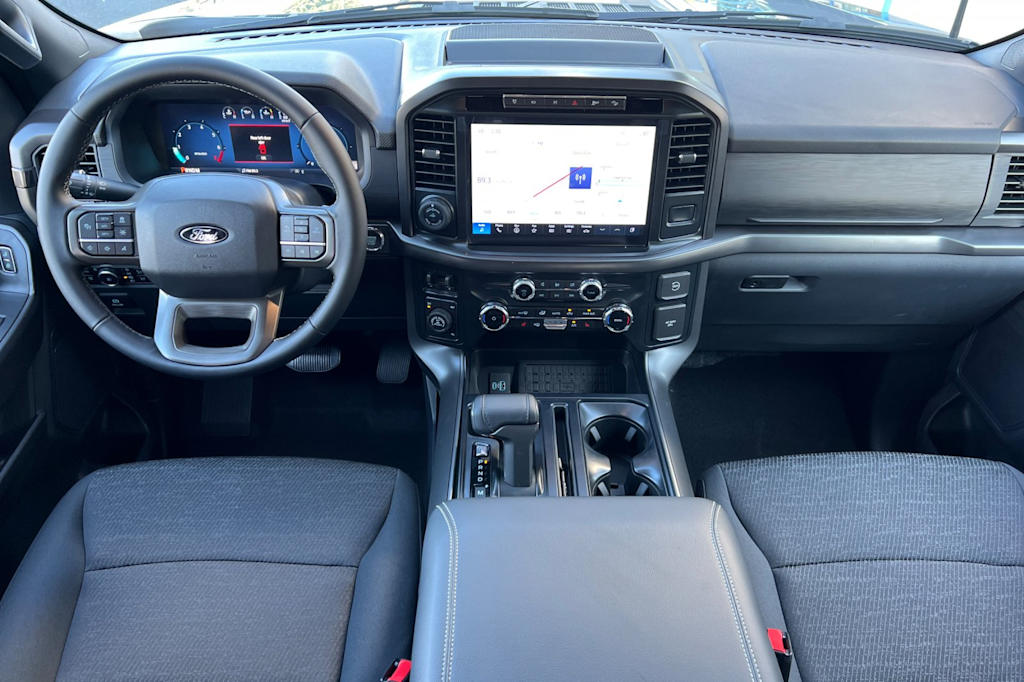 2024 Ford F-150 XLT 2