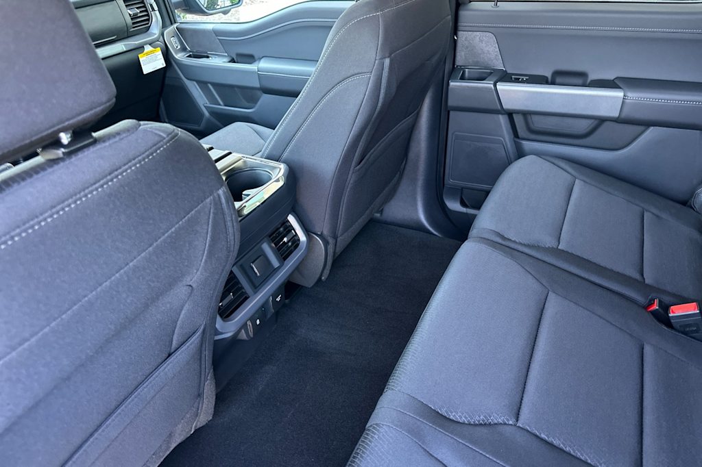 2025 Ford F-150 XLT 11