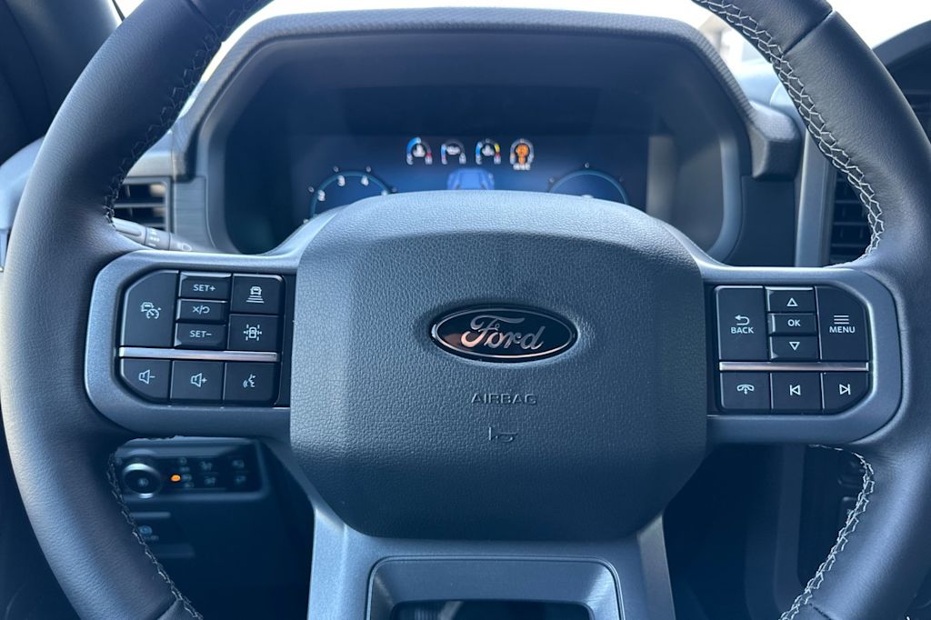 2025 Ford F-150 XLT 27