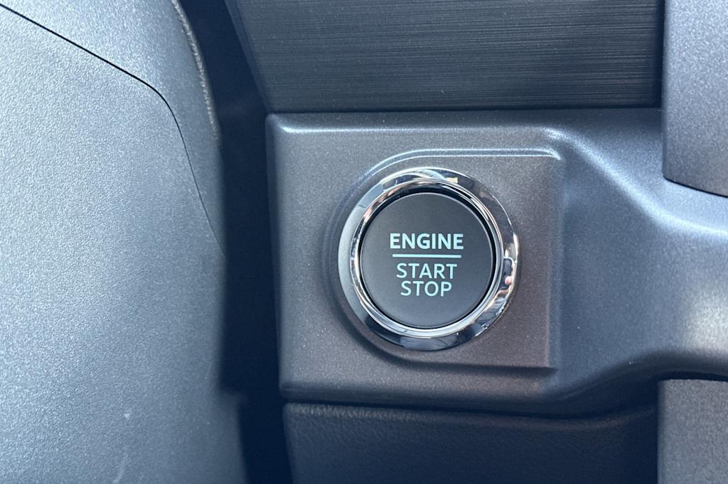 Thumbnail: 2025 Ford F-150 - 25