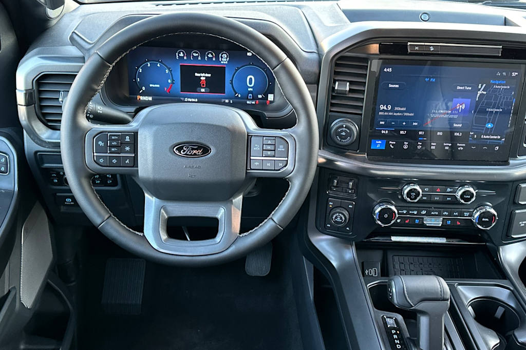 2025 Ford F-150 Lariat 11
