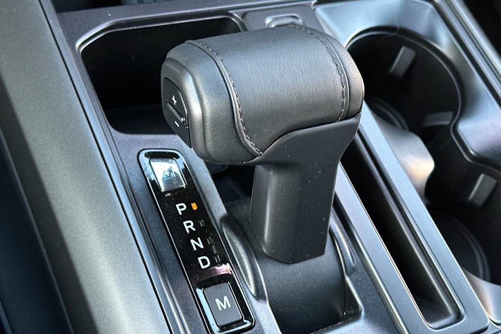 2025 Ford F-150 Lariat 14