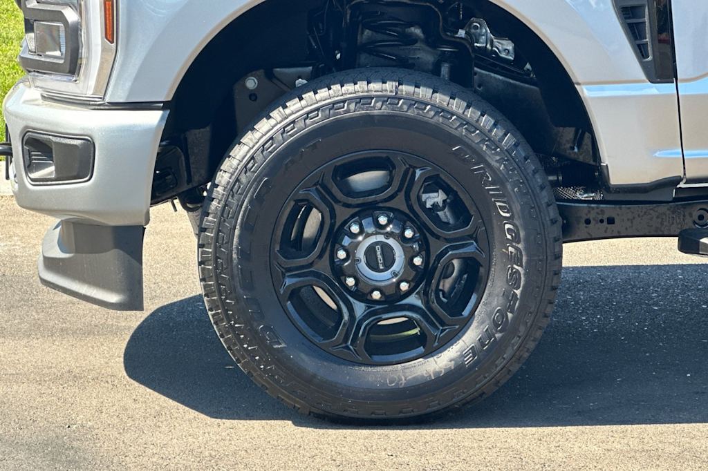 2024 Ford F-250 XL 8