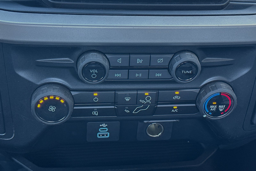 2024 Ford F-250 XL 21