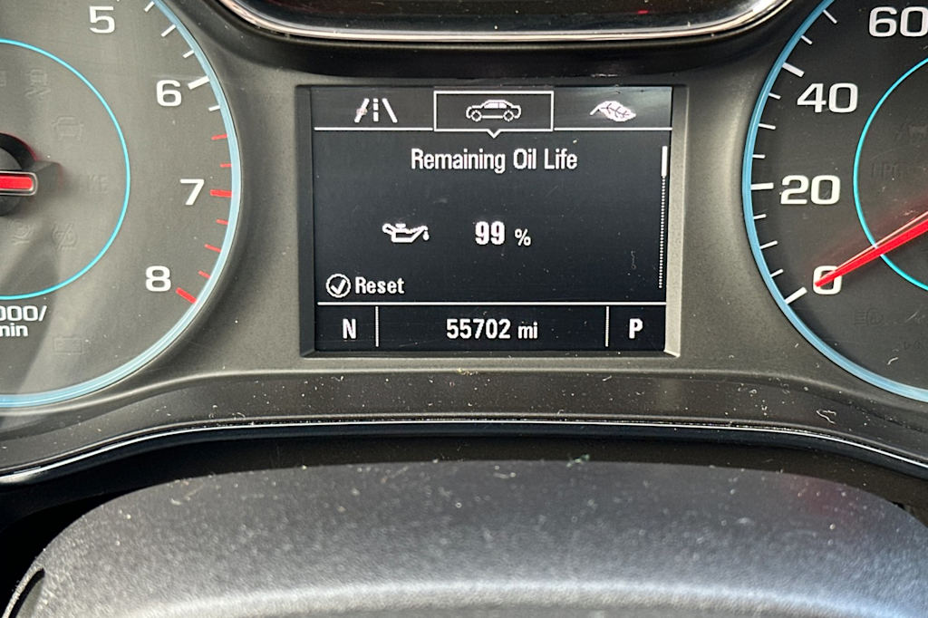 Thumbnail: 2017 Chevrolet Cruze - 26