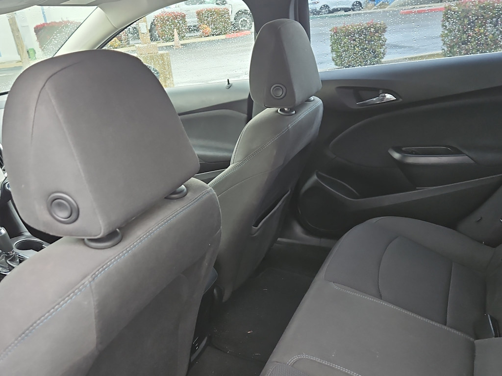 Thumbnail: 2017 Chevrolet Cruze - 11